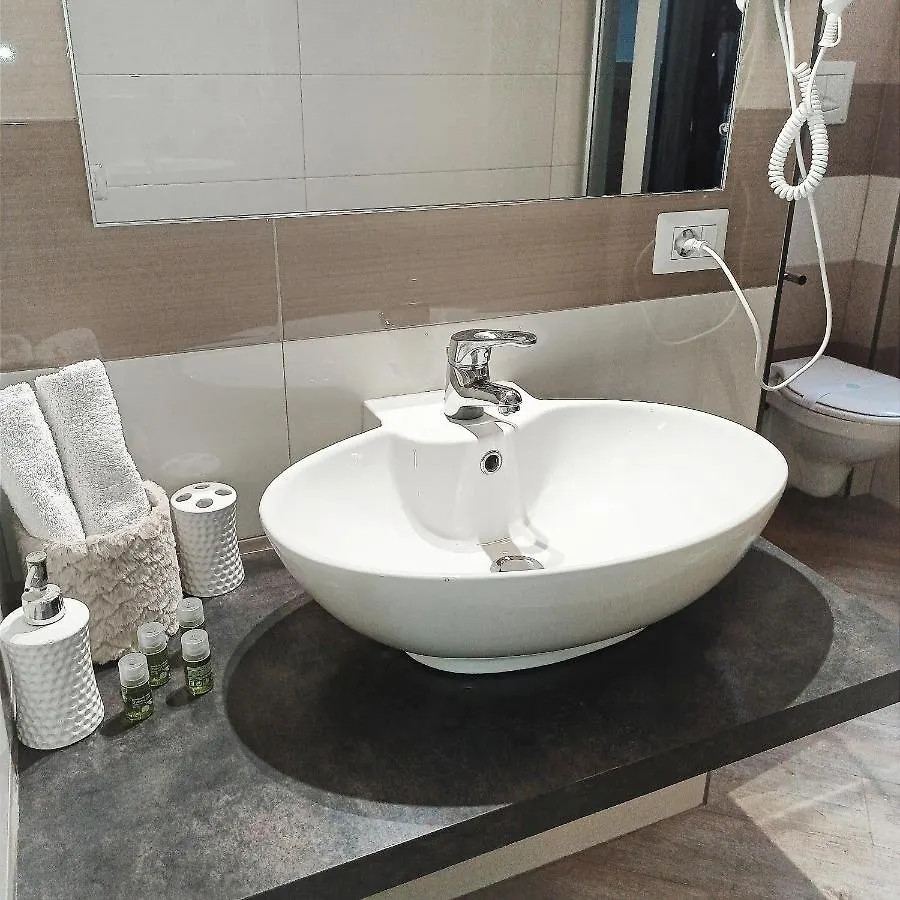 Bed and Breakfast Domus Pio XI Roma Italia