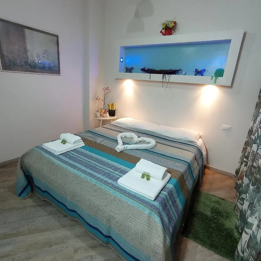Bed and Breakfast Domus Pio XI Roma 0*,  Italia